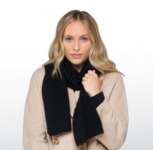 barkers-100-percent-merino-scarf-black-womens-3 The Catalogue Barkers 100% Merino Scarf is a 100% extra fine, merino wool scarf. Ultra soft. Ribbed design. Available in Black.