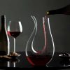 barolo-wine-decanter-lifestyle