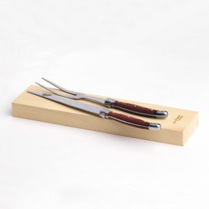 The Catalogue Bordeaux Carving Set is a stainless steel/wood set in a pine gift box. Includes carving knife and fork.