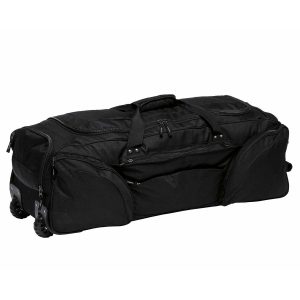 The Catalogue Bus Travel Bag is a heavy duty, polyester bag with skate style wheels. Multiple compartments. Available in Black.