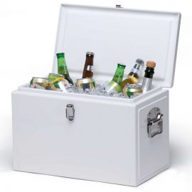 The Catalogue Detroit 20L Cooler Box is an iron outer cool box with a leak proof, insulated liner. Side carry handles. Holds 20L.