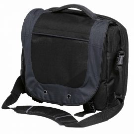 The Catalogue Intern Brief Bag is a polyester bag with multiple compartments. Flap closure with zippered pocket. Mesh bottle pocket.