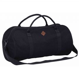 The Catalogue Lansdowne Duffle is a cotton canvas duffle bag with a main compartment and end pocket. Heavy duty handles and shoulder strap.