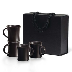 The Catalogue Quartetto Espresso Set is a set of 4 ceramic espresso cups. Matt Black finish. Holds 110ml of liquid.
