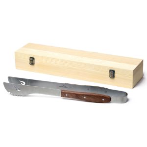 The Catalogue Roadhouse BBQ Tongs are stainless steel and rosewood handle tongs. Extra long at 20 inches. Includes a presentation box.