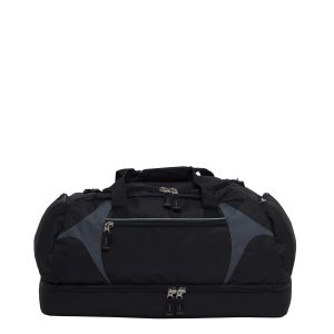 The Catalogue Spliced Zenith Sports Bag is a 55L, polyester sports bag with multiple compartments. Available in 16 colours.