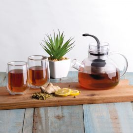 The Catalogue Tea For2 Set is a 3 piece, glass tea set. Stainless steel infuser. Teapot holds 1 litre. Each glass holds 180ml.
