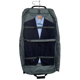 The Catalogue Transporter Garment Bag is a polyester bag with an interior hanger bracket. Multiple pouches and pockets.