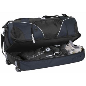 The Catalogue Turbulence Travel Bag is a polyester bag with wheels and multiple compartments. Available in Black/Charcoal.
