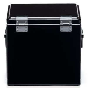 The Catalogue Vintage Cooler Box is an iron outer cool box with a leak proof, insulated liner. Side carry handles. Available in 5 colours.