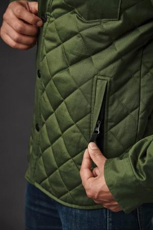 The Stormtech Men's Bushwick Quilted Jacket is a quilted polyfill jacket with a snap enclosure. Multiple pockets. Available in 3 colours.