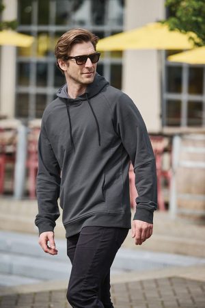 The Stormtech Men's Dockyard Performance Hoody is a cotton rich hoody with Polygiene Stays Fresh® Technology. 2 colours. Sizes S - 5XL.