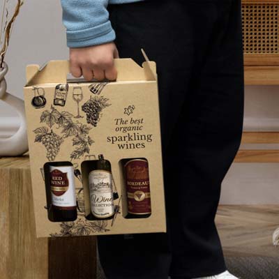 The TRENDS Wine Carry Pack Triple is a smart presentation box designed to carry 3 bottles.  Printed packaging available with your logo.