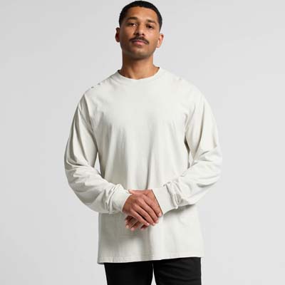 The AS Colour Heavy Faded Long Sleeve tee is a cotton, heavyweight 240gsm long sleeve tee.  Boxy, oversized fit.  Dyed finish.  S - 3XL.  4 colours available.