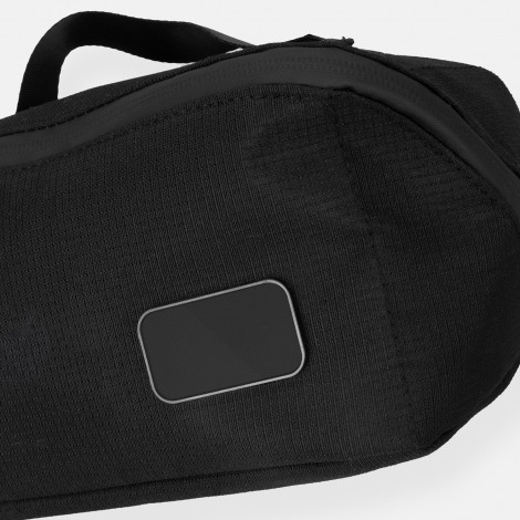 The SPICE Waste2Gear Dopp Kit is a 100% carbon neutral bag.  In Black.  Compact when closed, spacious compartment.  Multiple print options available.