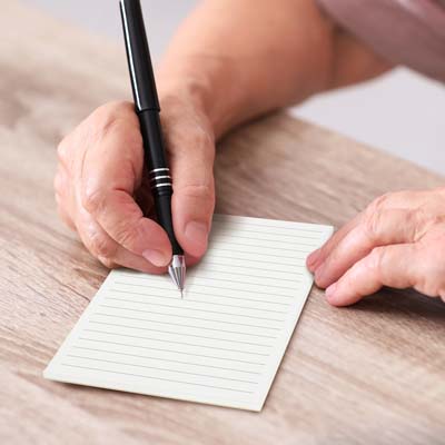 The Office Note pad is a very affordable 90 x 160mm note pad.  25 leaves of 70gsm paper with lines on one side.  This item cannot be branded.